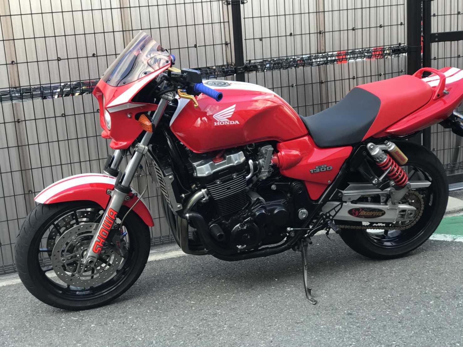 CB1300SF